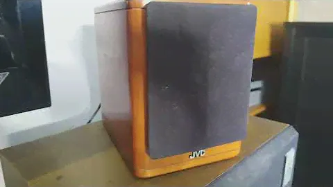 JVC SP-UX7000 Bookshelf Speakers Demo