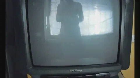 Разбор телевизоров Grundig GR 2150TX, JVC AV-G210T, RUBIN 72FDS107
