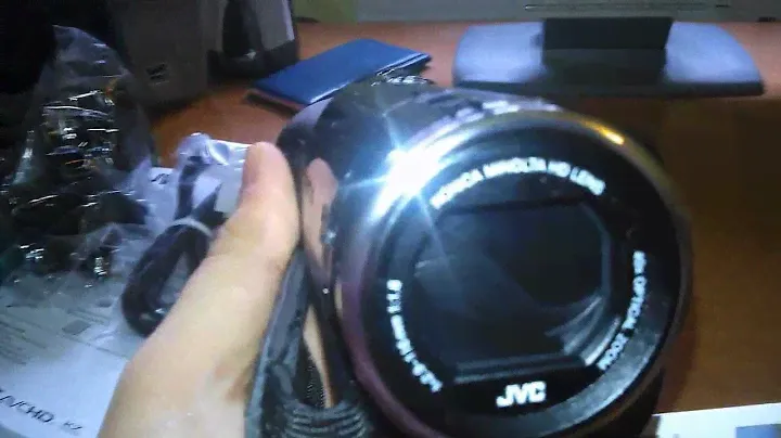 UNBOXING JVC Everio GZ-E15