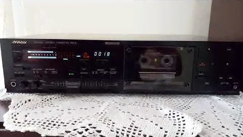 Tape Deck JVC/Victor TD-V66 3 Cabeças - Vendido