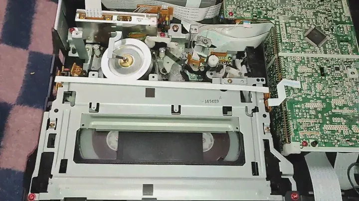 сравнение nv j45ee и nv-j35ee
