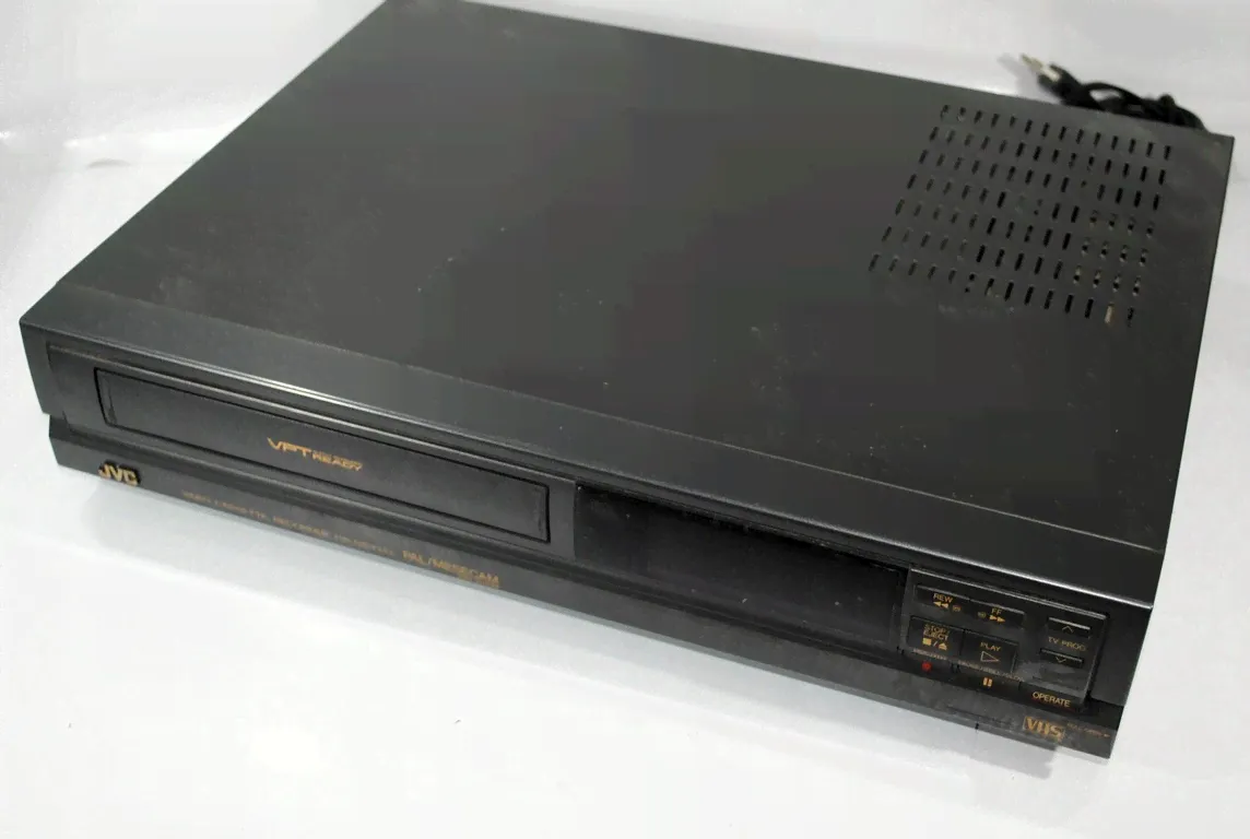 Видеоплеер JVC HR-D541EE