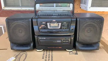 JVC PC-X106 boombox belt replacement (part 1)