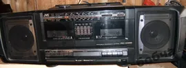 JVC PC - W100 Магнитола , рабочая.