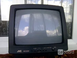 Цветной телевизор JVC AV-14TE
