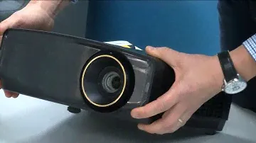 Распаковка проектора JVC LX-UH1 4K UHD/HDR