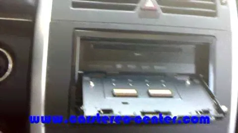 Doppio Din JVC AVX820: estrazione monitor