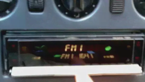 JVC Chameleon KD-LX10R