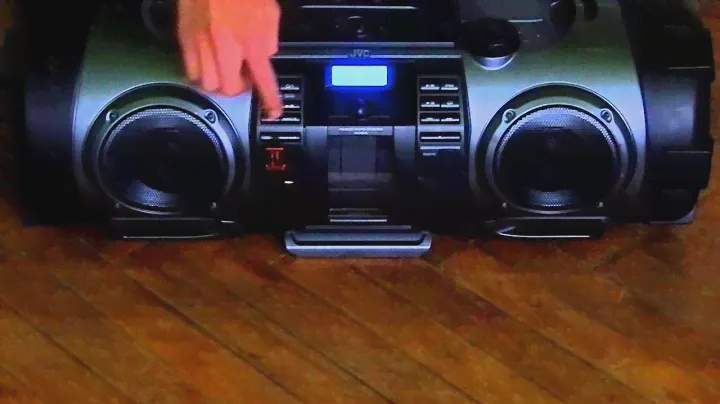 JVC Powered CD System RV-NB70