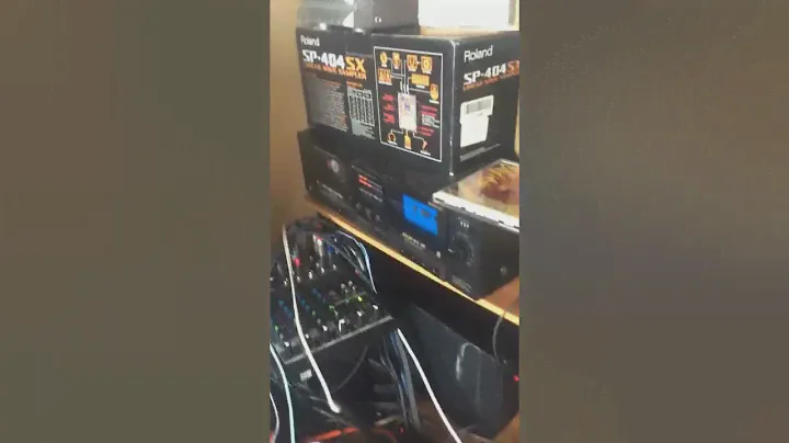 JVC TD-W203 dual cassette deck hooked up to mackie mix8