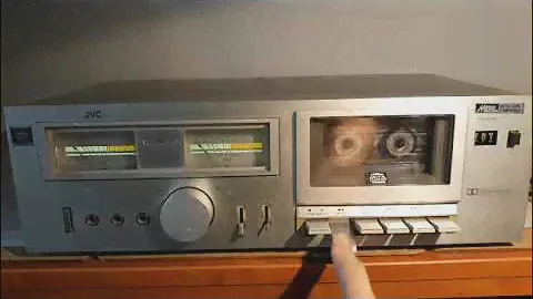 JVC KD-A11 deck