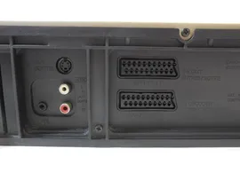 Видеомагнитофон SVHS JVC HR-S8700EU