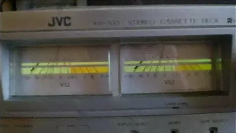 JVC KD-A33 magnetofon kasetowy(JVC KD-A33 Cassette Deck)